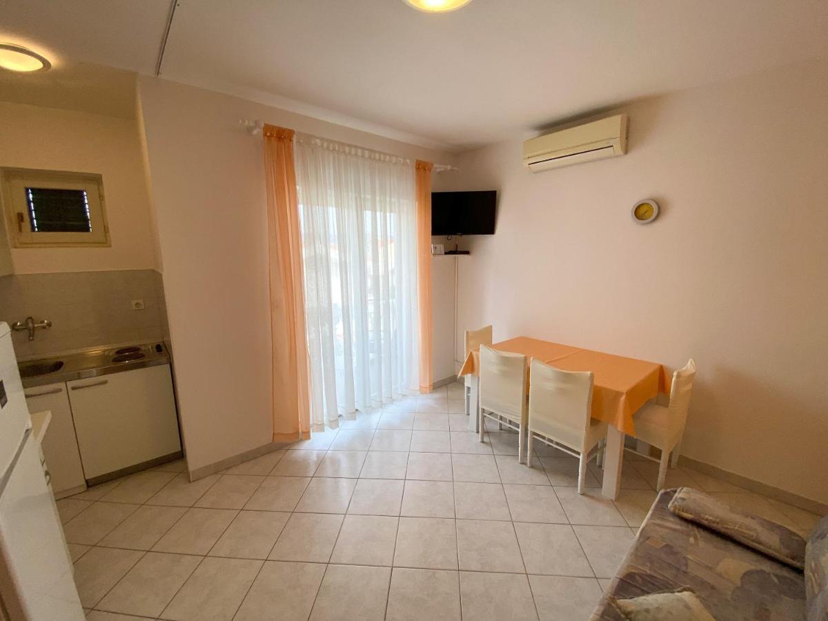 Apartments Pulic Жаборич Экстерьер фото