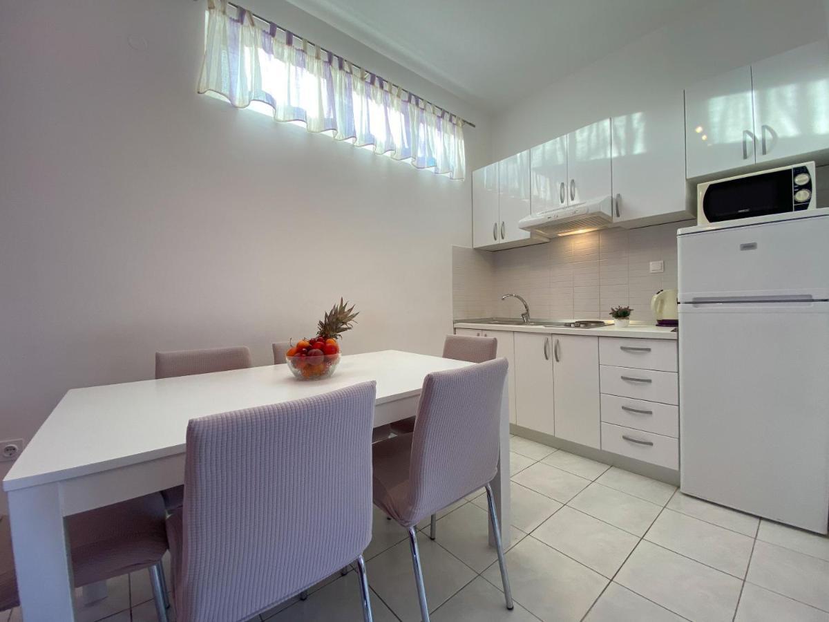 Apartments Pulic Жаборич Экстерьер фото
